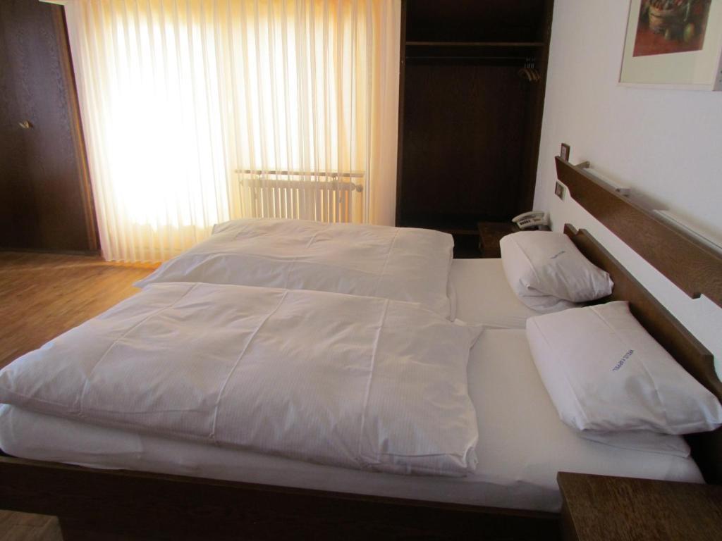 Gasthaus Zum Kreuz Hotel Freiburg im Breisgau Kültér fotó