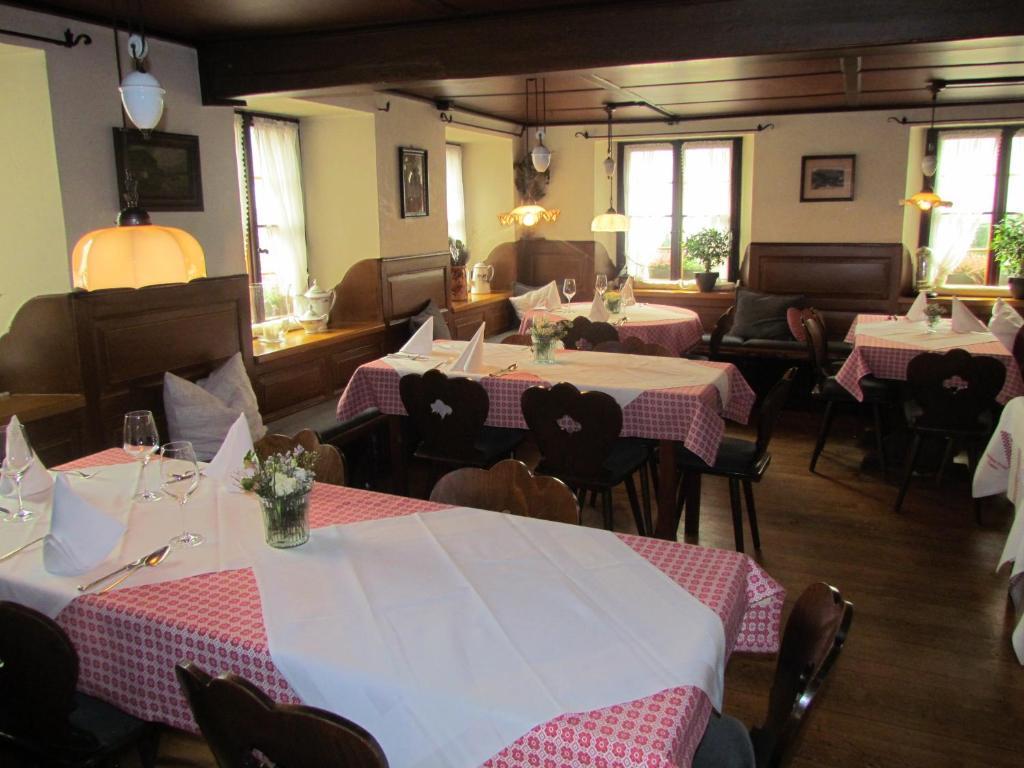 Gasthaus Zum Kreuz Hotel Freiburg im Breisgau Kültér fotó