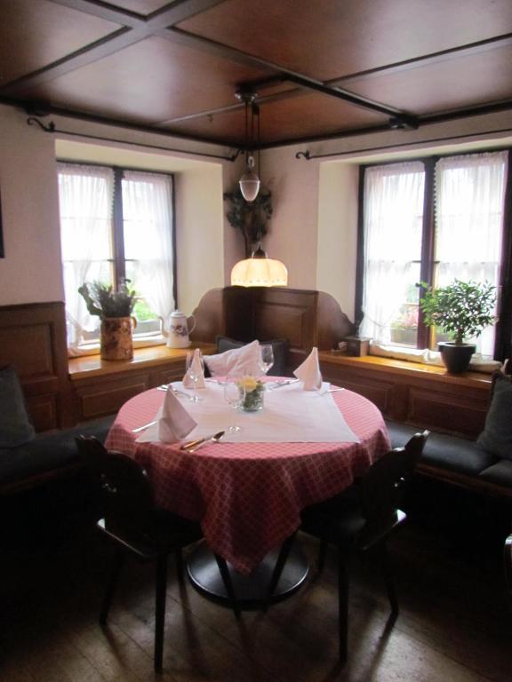 Gasthaus Zum Kreuz Hotel Freiburg im Breisgau Kültér fotó