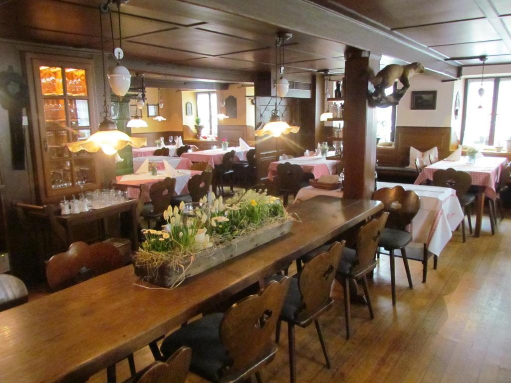 Gasthaus Zum Kreuz Hotel Freiburg im Breisgau Kültér fotó