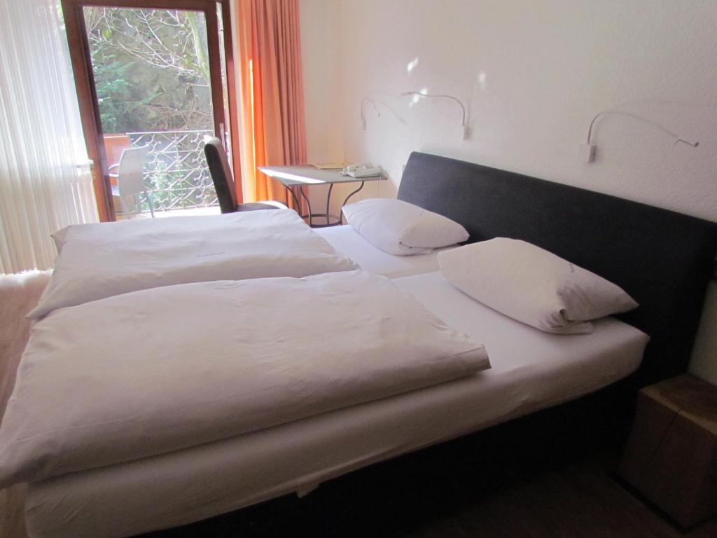 Gasthaus Zum Kreuz Hotel Freiburg im Breisgau Szoba fotó